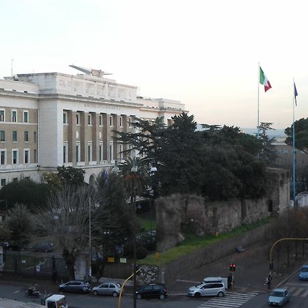 Stargate Hotel Roma Esterno foto